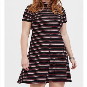 NWT Torrid Dress Size 2